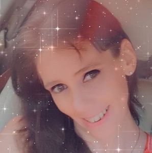 Meet your Posher, Amie